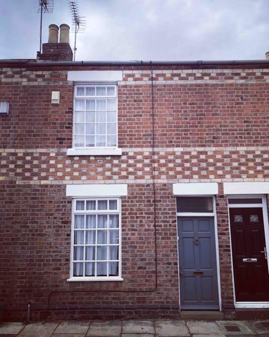 Chester/Hoole Contemporary Home. Sleeps 6 +Netflix 외부 사진